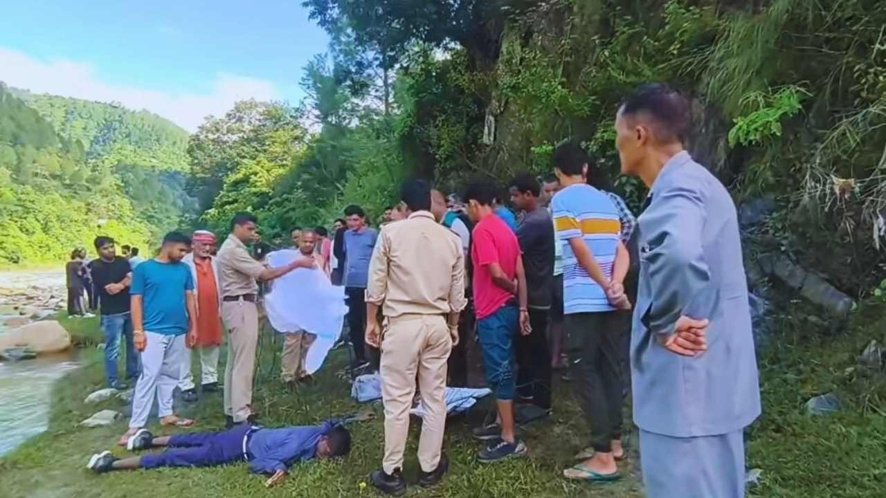 बैजरों पुल सड़क हादसा