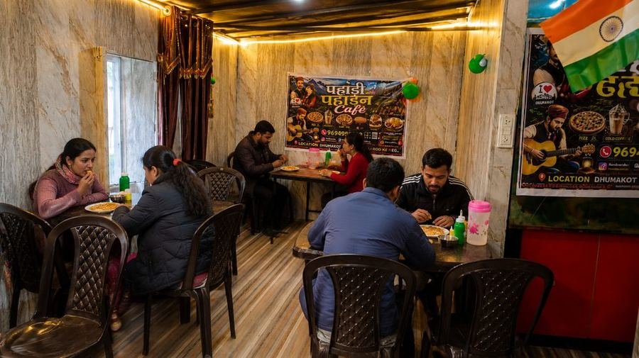 Pahadi Pahadan Cafe